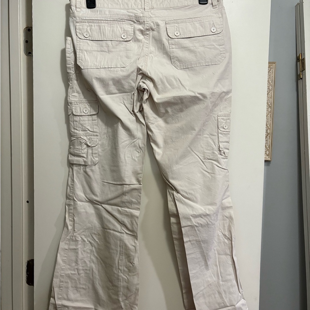 Women’s Cream Cargo Pants - Picture 2 of 3